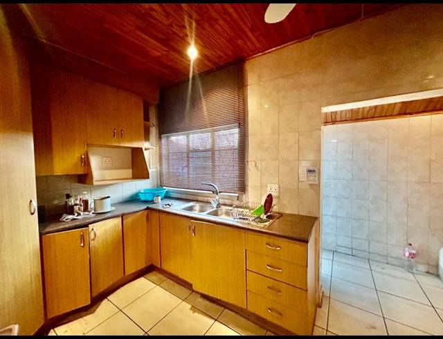 3 BEDROOM HOUSE FOR SALE IN VANDERBIJLPARK CW 6